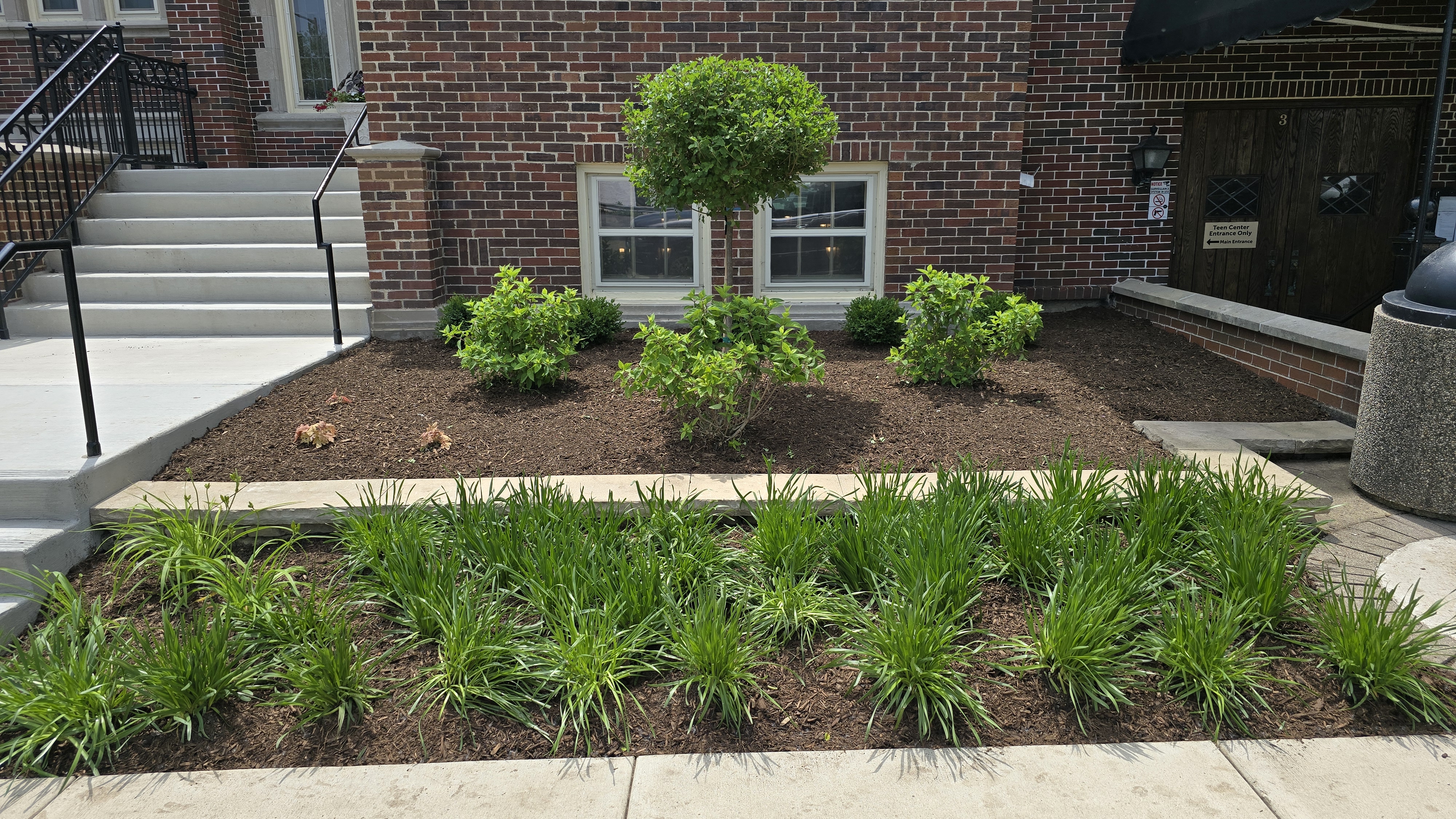 Baker Community Center re-landscape 2 — B&L Landscape