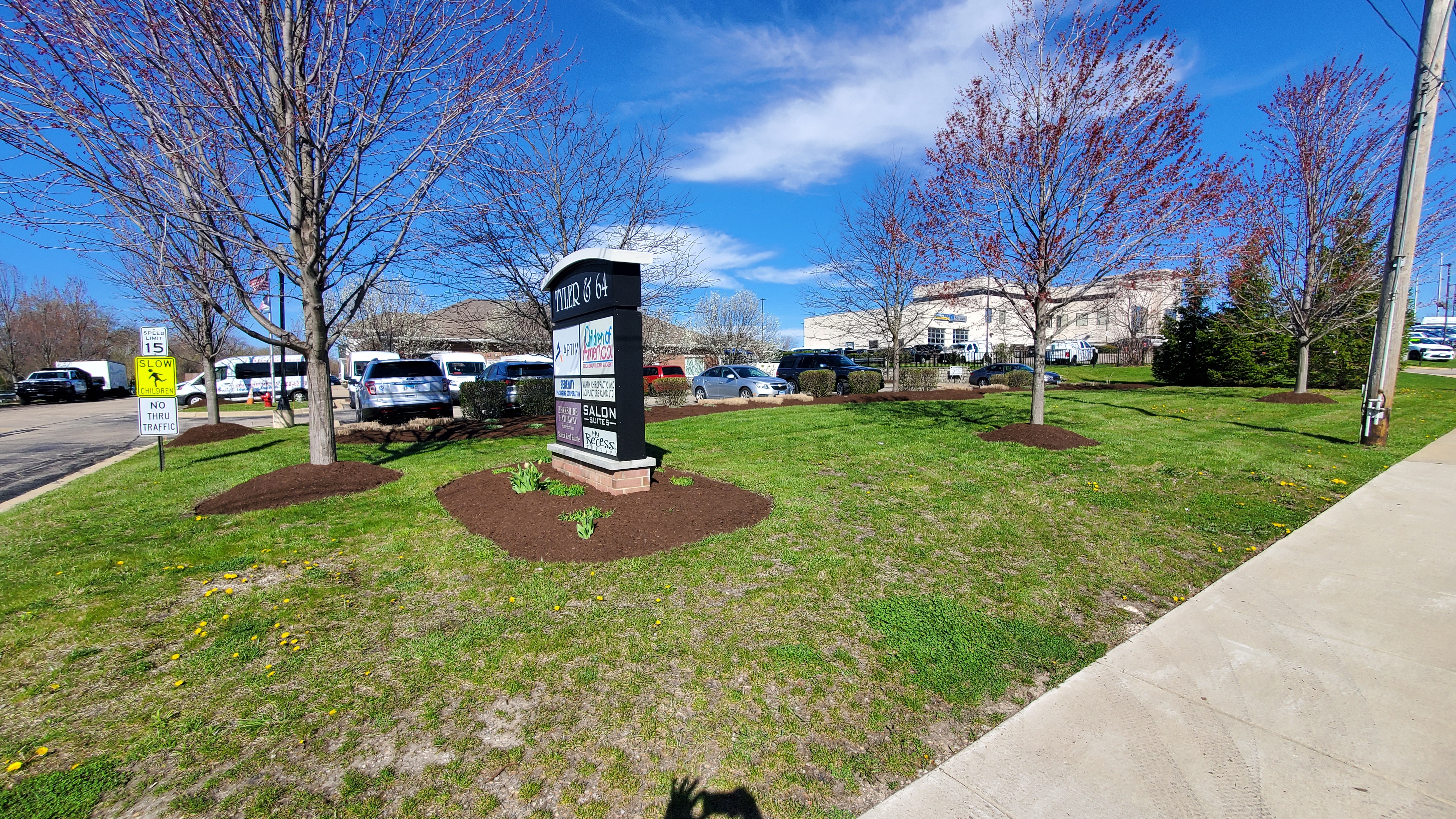 Commercial landscaping with fresh mulch, St. Charles, IL — B&L Landscape